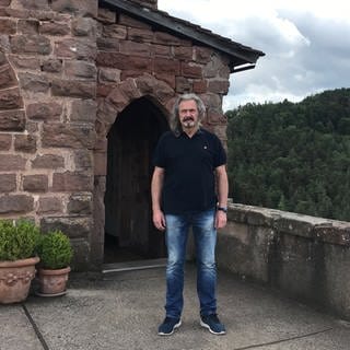 Reiner Klose - Burgherr auf der Felsenburg Berwartstein im Wasgau