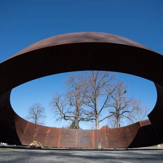 Denkmal für die Opfer des Amoklaufs an einer Schule in Winnenden 