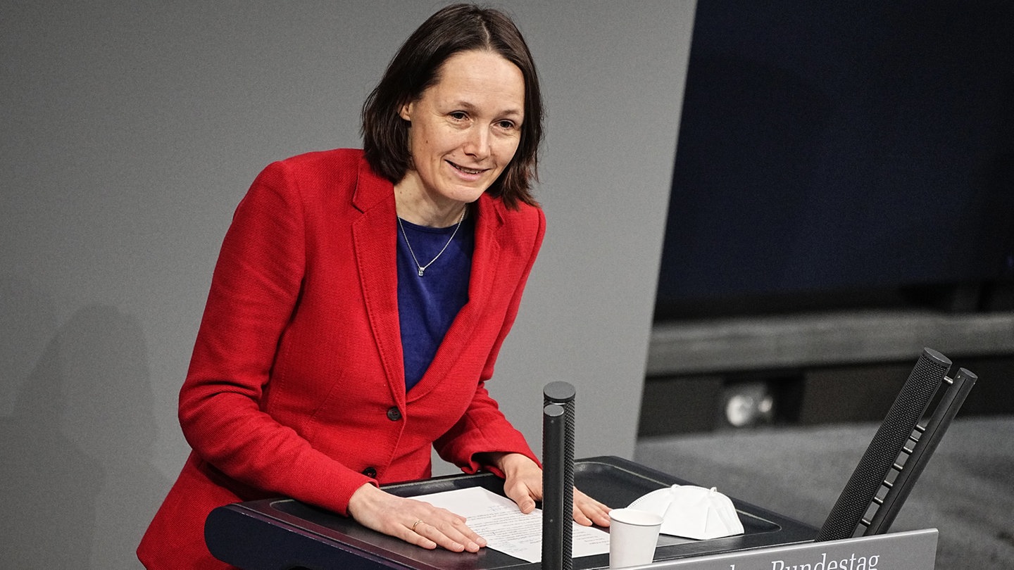 Ingrid Nestle (Bündnis 90/Die Grünen), spricht im Bundestag.