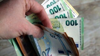 Geld, Geldwäsche, Schwarzgeld, Bestechung, Korruption