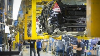 Fertigungsstrecke zur Produktion des Ford Fiesta im Ford-Werk in Koeln-Niehl