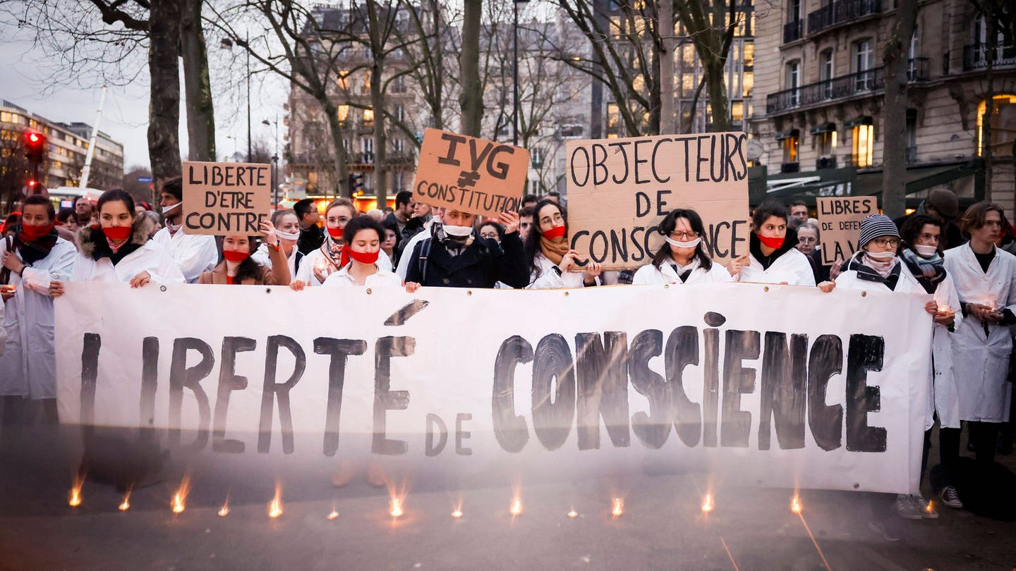 Demonstration in Paris - Abtreibungsgesetz