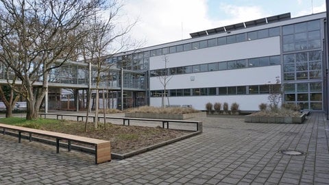 Ferdinand‐Porsche‐Gymnasium in Stuttgart Zuffenhausen