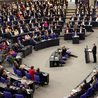 Regierungserklärung zur aktuellen Lage im Bundestag, Berlin