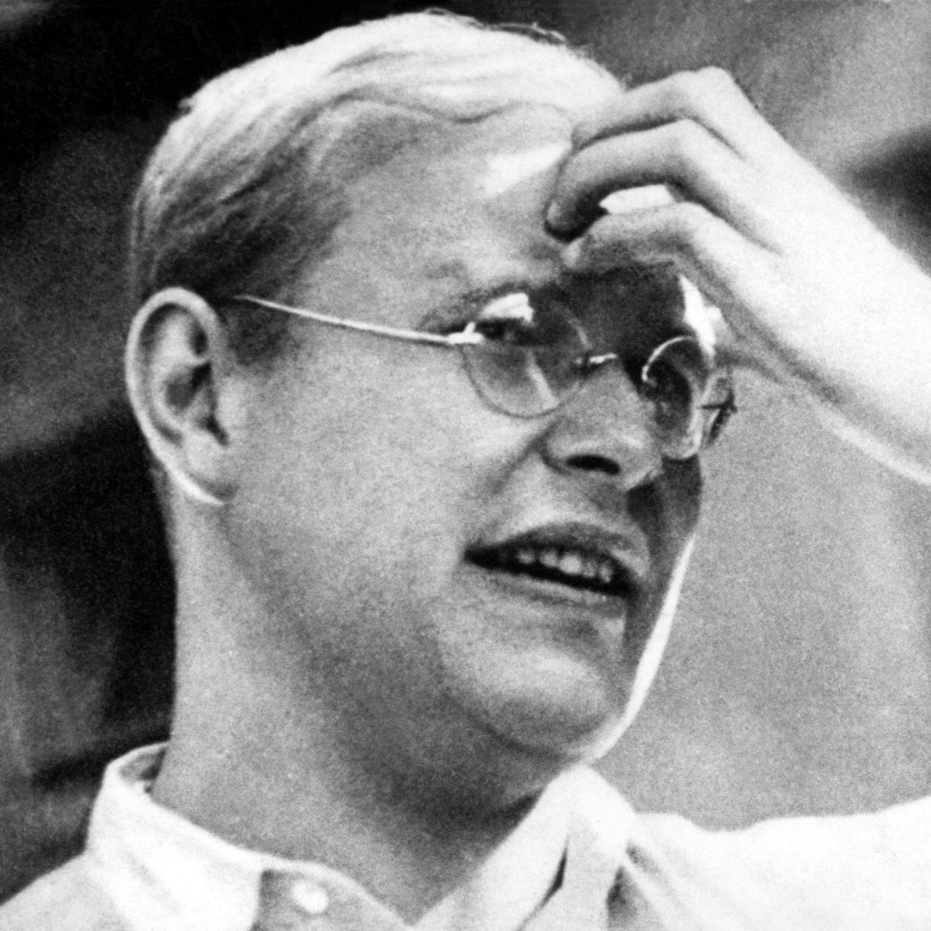 Nazi-Gegner Bonhoeffer – Warum vereinnahmt die Rechte den Theologen?