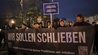 Deutschland, Berlin, 29.11.2024, Trauermarsch der Kulturszene, Demonstration gegen Kulturabbau, Europa