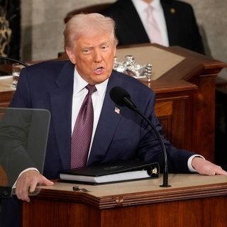 US-Präsident Donald Trump spricht vor einer gemeinsamen Sitzung des Kongresses im Kapitol.