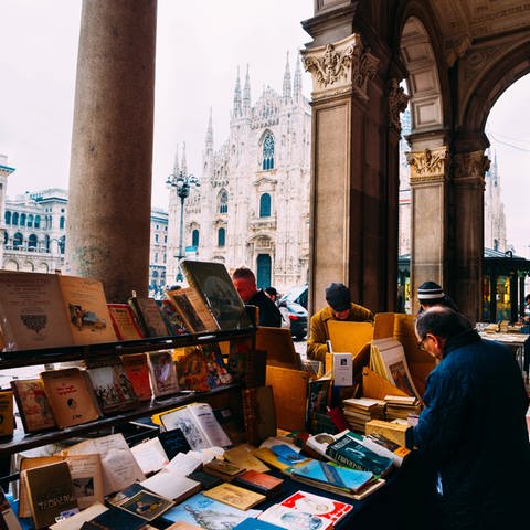 Büchermarkt in Mailand