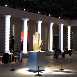 Eroeffnungspressekonferenz der Frankfurter Buchmesse. Blick in den Pavillion des Ehrengastes Italien.