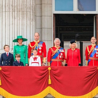 Die königliche Familie auf dem Balkon des Buckingham Palace.