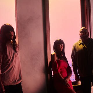 Khruangbin 