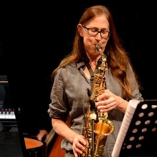 Die Saxofonistin Ilona und die Pianistin Clara Haberkamp