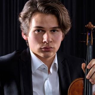 SWR2 New Talent Elin Kolev (Violine)