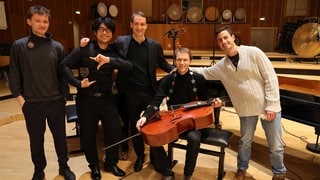 v.l.n.r. Demian Martin, Jonghwa Park, Georg Thoma (Klavier), Lionel Martin (Cello), Ido Ramot (Klavier) - nicht im Bild:  Javier Liébana (Klavier)