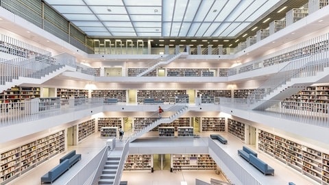 Innenansicht der Stadtbibliothek Stuttgart.