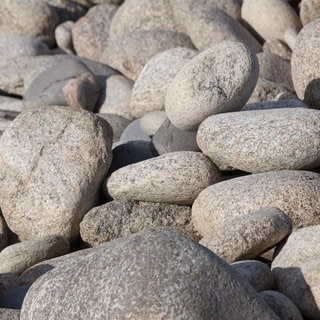 Felsen (in der Nähe von Argenton, Bretange, Frankreich)