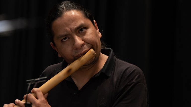 Carlos Nina vom Ensemble Maleza