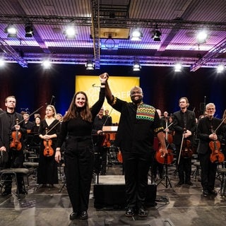 Sara Glojnarić, Vimbayi Kaziboni und das SWR Symphonieorchester