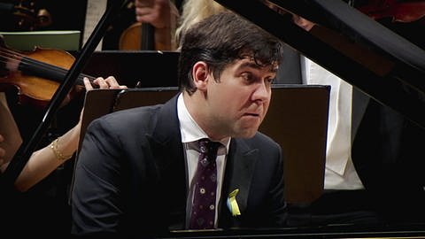 Vadym Kholodenko spielt Klavier