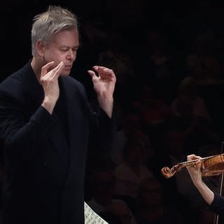 Isabelle Faust, Hannu Lintu und das SWR Symphonieorchester in der Stuttgarter Liederhalle