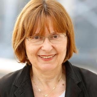 Ursula Nusser, Redaktion SWR2 Forum