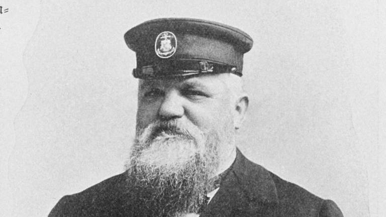 Adalbert Krech (1852 - 1907), Kapitän des Forschungsschiffs "Valdivia"