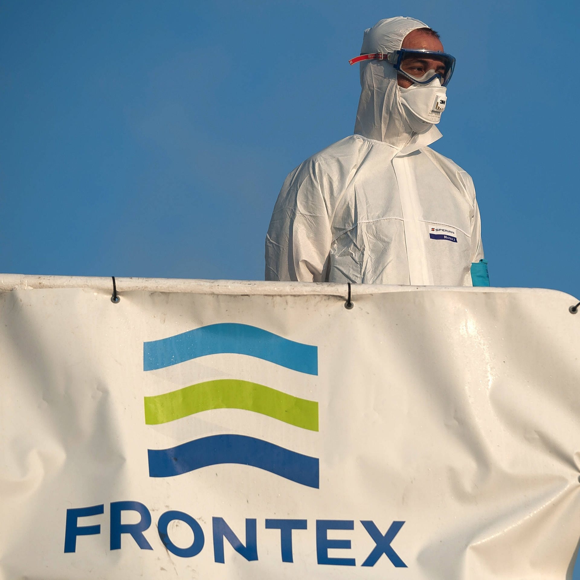 Illegale Pushbacks gegen Flüchtlinge – Wer kontrolliert Frontex?