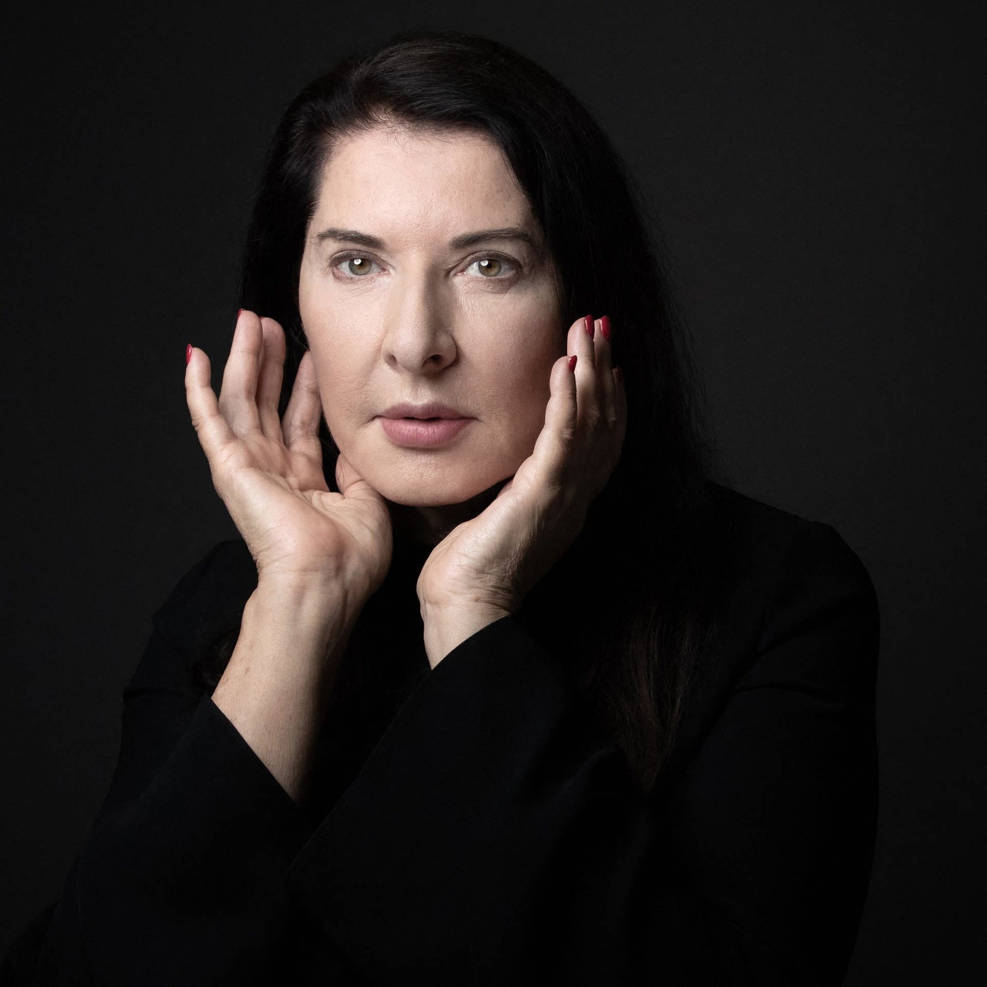 Marina Abramović – Prägende Performance-Künstlerin der Gegenwart | Porträt zum 75. Geburtstag