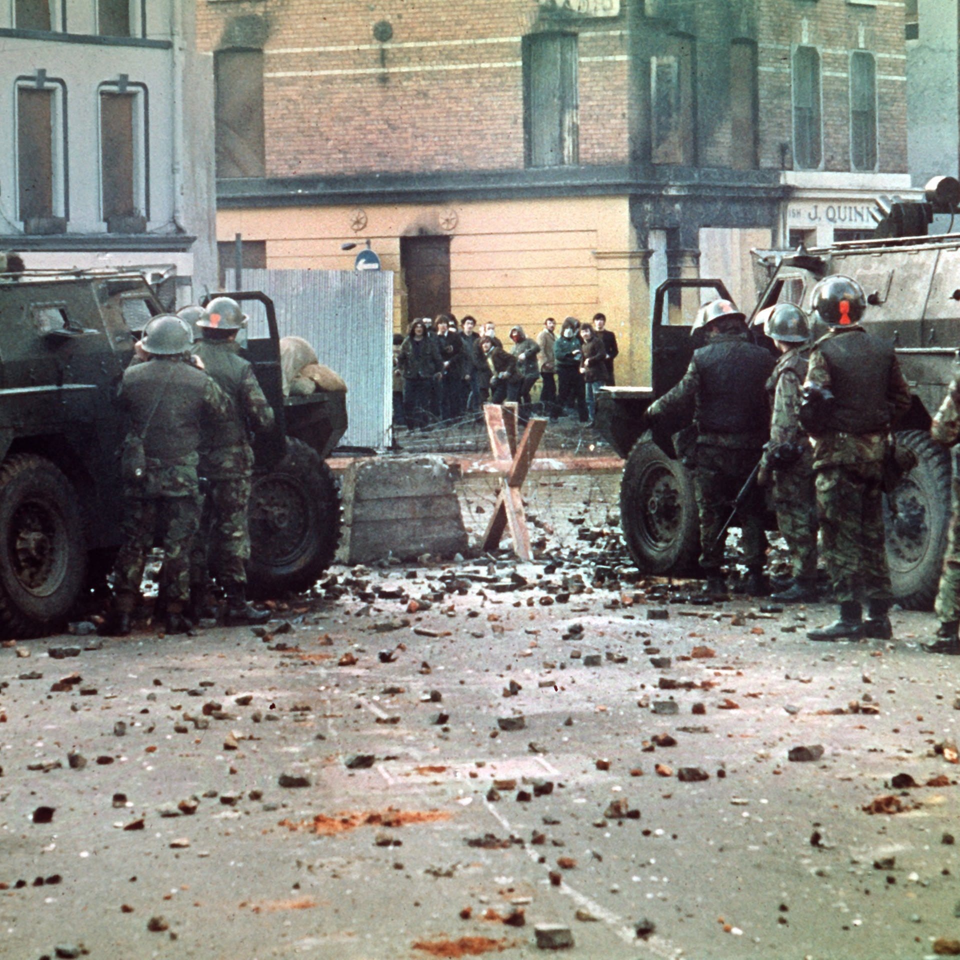 Bloody Sunday in Nordirland 1972 – Amnestie für die Todesschützen 50 Jahre danach