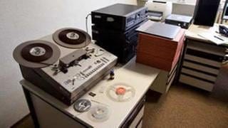 Bandmaschine in der Bundesbehörde für die Unterlagen der ehemaligen Deutschen Demokratischen Republik BStU