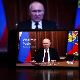 Wladimir Putin hält eine Rede am 22.02.2022