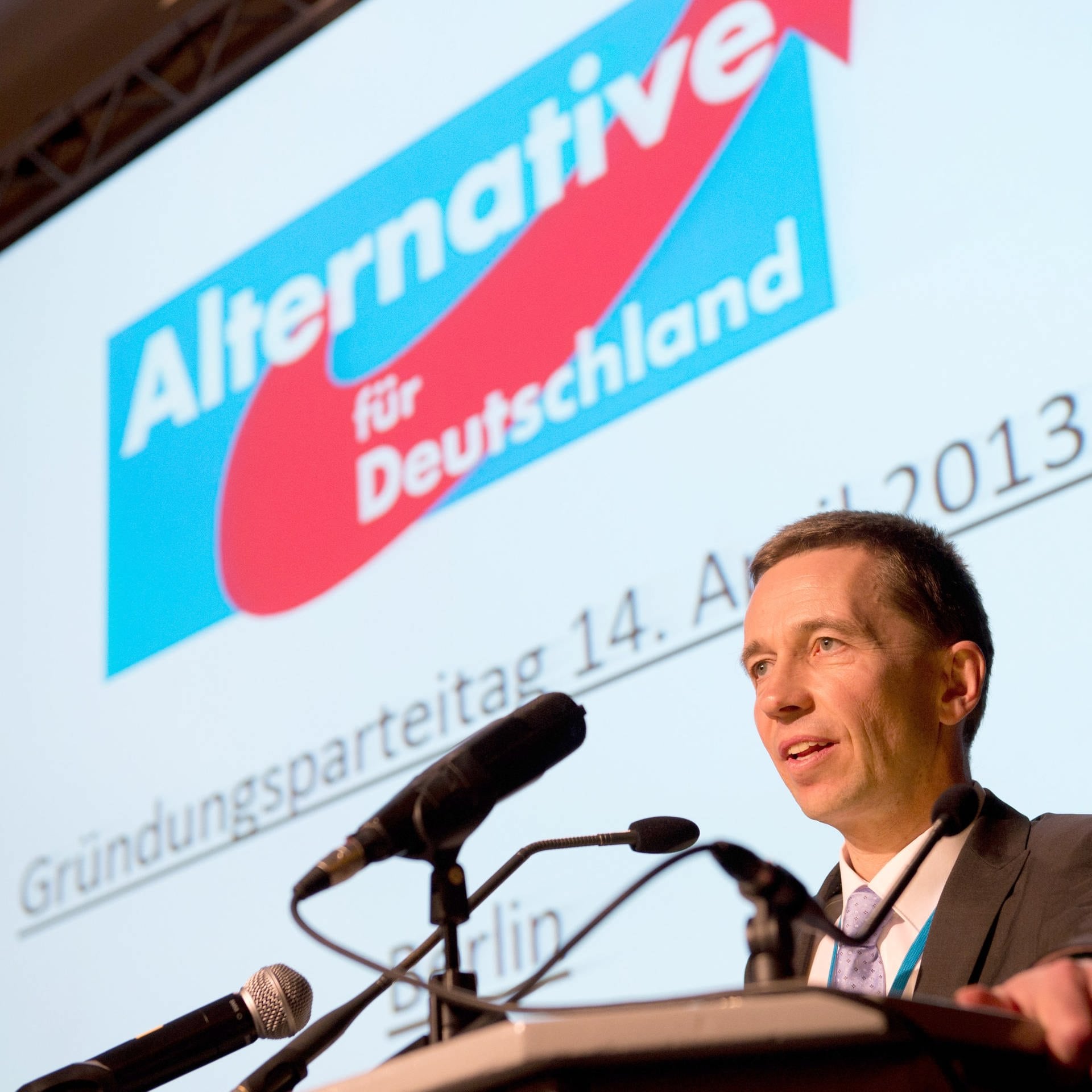 10 Jahre AfD – War die Radikalisierung alternativlos?