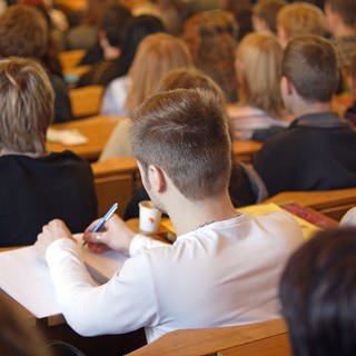 Studenten während einer Vorlesung