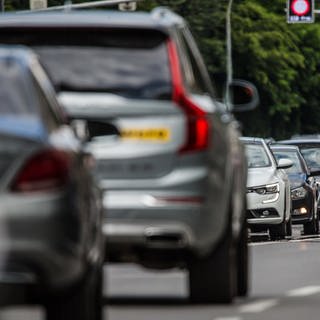 Verkehr auf der B14 am Stuttgarter Neckartor