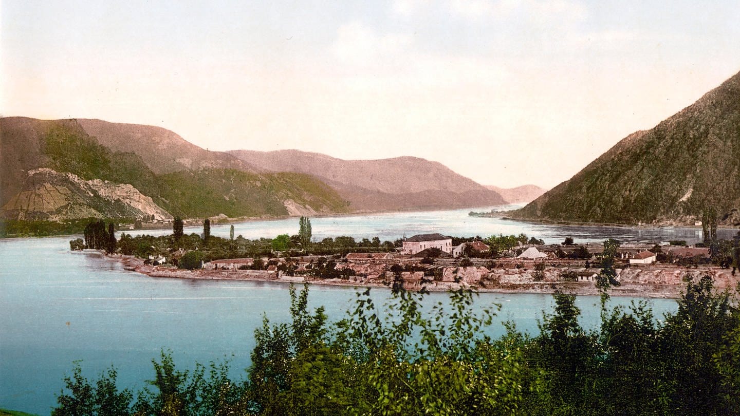 Historisches Bild der Donauinsel Ada Kaleh. In den 1960er Jahren wurde sie gesprengt und geflutet.