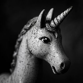 Einhorn-Statue: