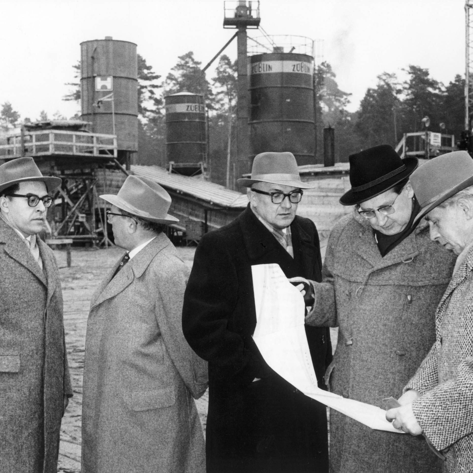 In Karlsruhe entsteht erster Forschungsreaktor – Stimmung in der Stadt | 19.7.1956 | Kernenergie