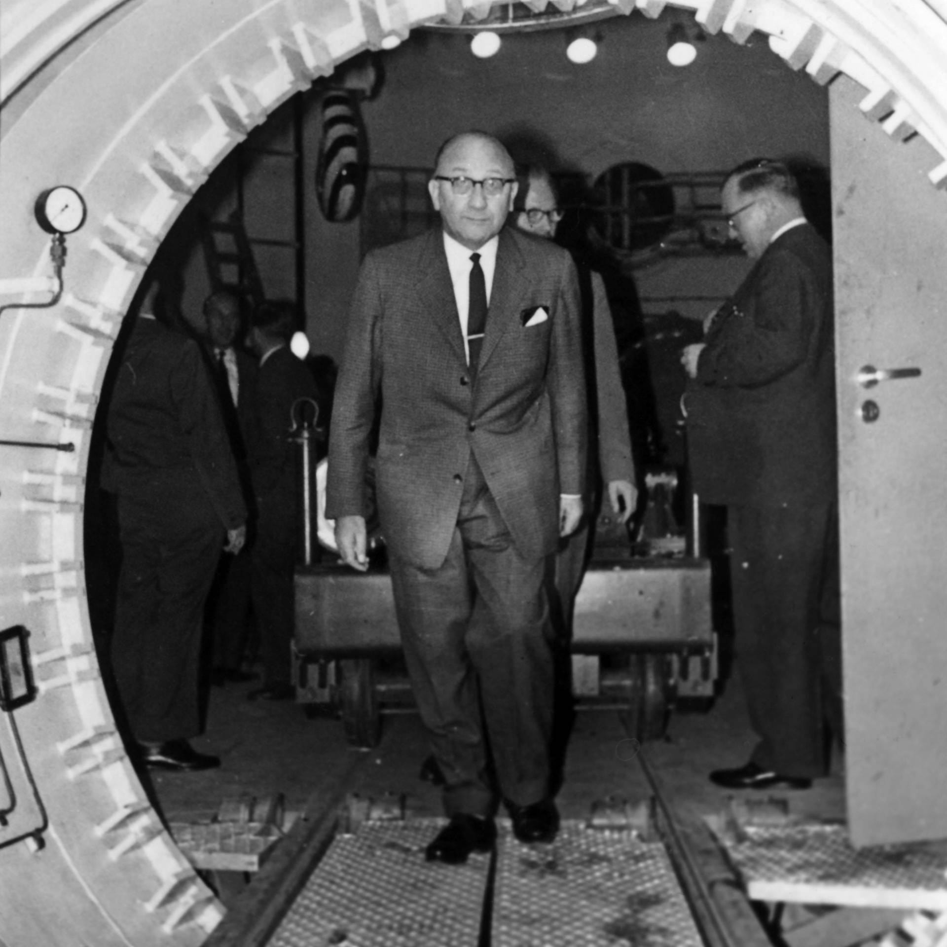 Deutschlands erstes Kernkraftwerk Kahl am Main | Dezember 1960 | Kernenergie