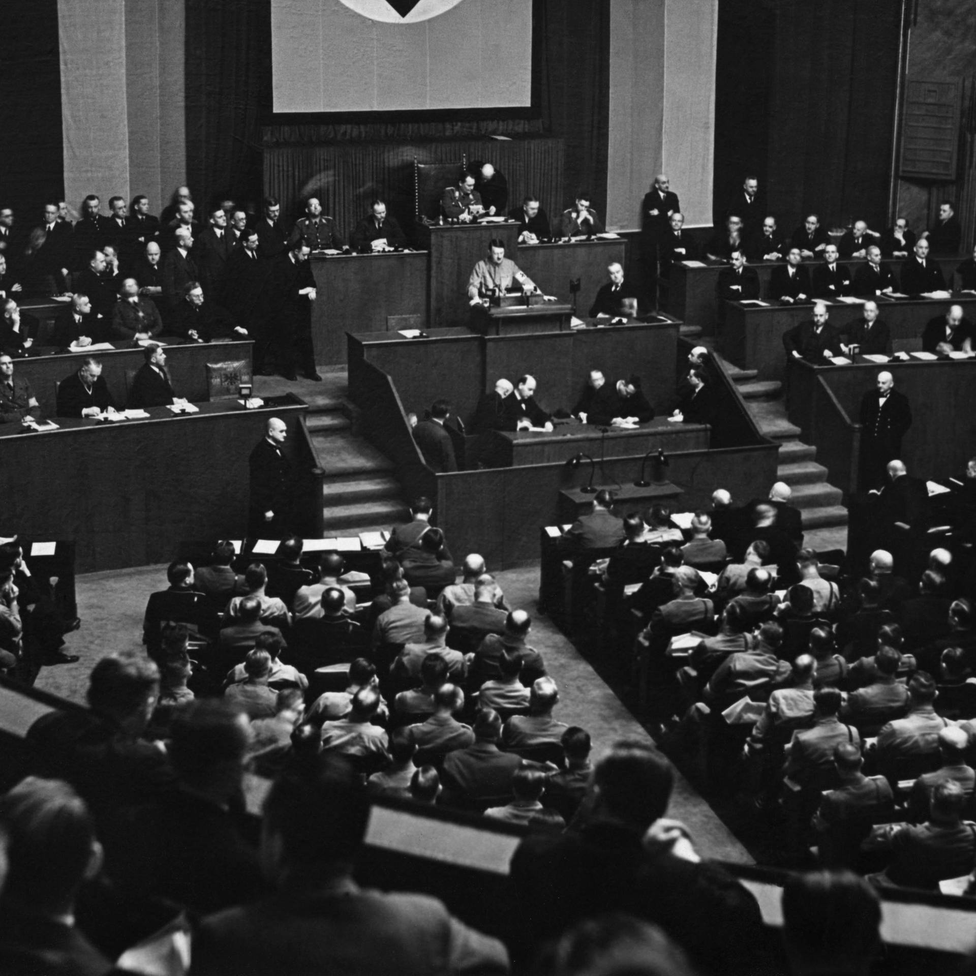 Hitlers Machtübernahme im Parlament: Das Ermächtigungsgesetz | 23.3.1933