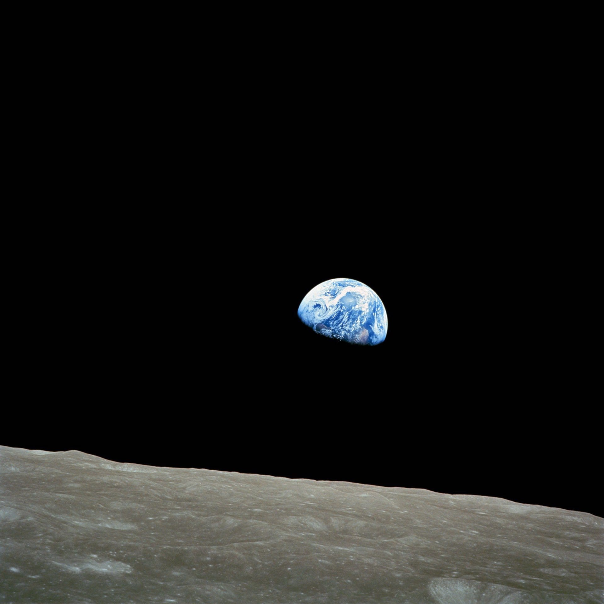 Der Moment, als die Erde am Horizont auftauchte – Earthrise auf der Apollo 8 | 24.12.1968