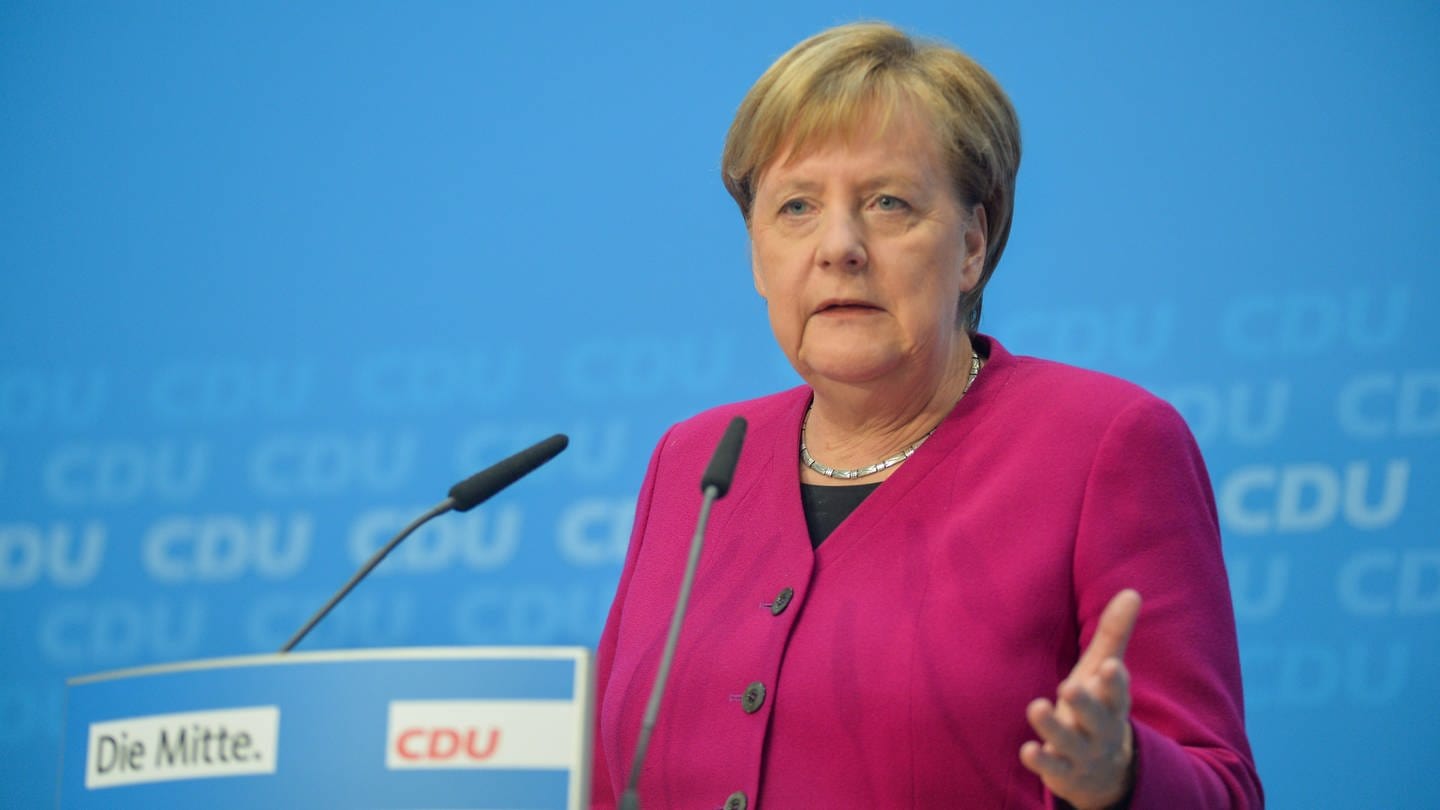 Bundeskanzlerin Angela Merkel kündigt am 29. Oktober 2018 an, nach 18 Jahren als Vorsitzende der CDU Deutschlands auf dem Bundesparteitag im Dezember nicht mehr für dieses Amt zu kandidieren