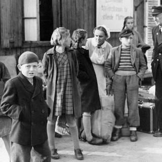 Flüchtlingskinder in der Nachkriegszeit.