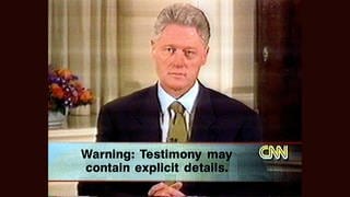 Da Standbild aus einem Video des Senders CNN vom 21.9.1989 zeigt den damaligen US-Präsidenten Bill Clinton, der sich in diesem Video, im Map Room des Weißen Hauses aufgenommen, im Sex-und-Lügen-Skandal rechtfertigt. 
