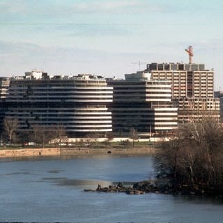 Das Watergate Gebäude in Washington 1973 - Hauptquartier der Demokratischen Partei. 