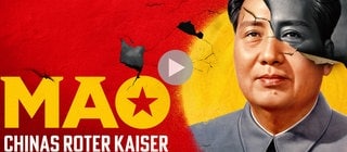 Keyvisual der Doku "Mao - Chinas roter Kaiser" ist eine Bildcollage zu mit Mao Zedong als Gemälde auf einer rot-gelben Wand, die bröckelt. Mit Playbutton.