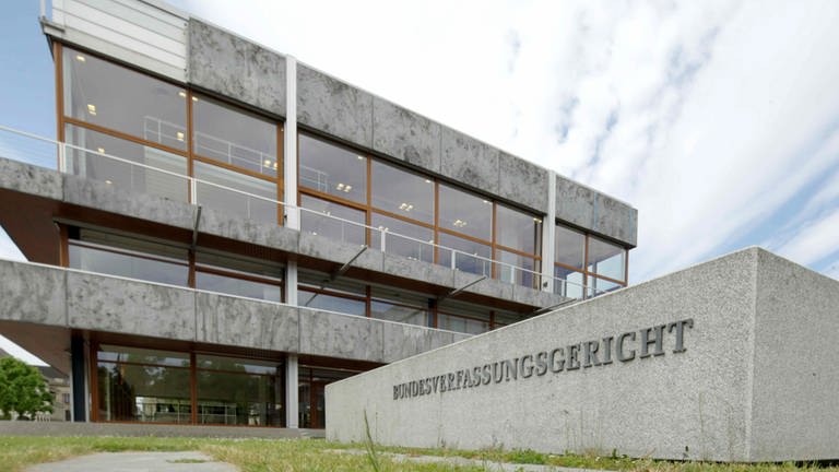 Das Gebäude des Bundesverfassungsgerichts in Karlsruhe von außen