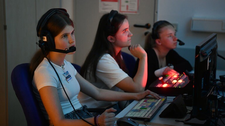 klassenachrichten 2023, wir machen fernsehnachrichten