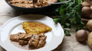 Züricher Geschnetzeltes mit Rösti 