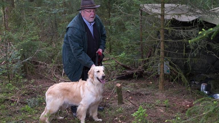 Hermann mit Willy im Wald