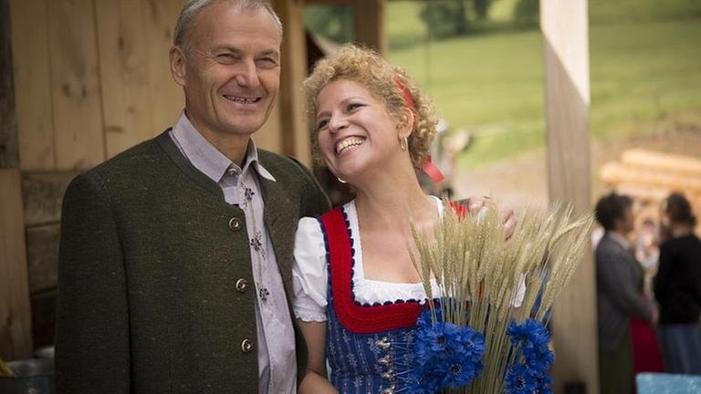 Karl und Bea strahlen beide beim Mühlenfest